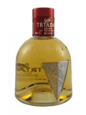 Sauza Triada Añejo